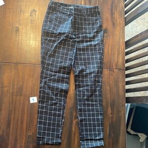 Old Navy pixie pants